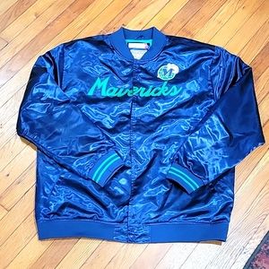 Authentic Dallas Mavericks Mitchell & Ness Hardwood Classics Satin Full-Snap